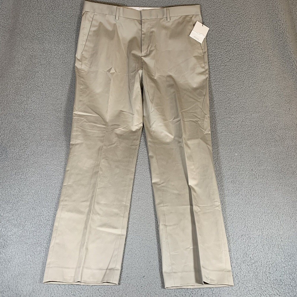 Calvin Klein Men's Lifestyle Flat Front Straight Leg Pant Classic Khaki 36WX32L